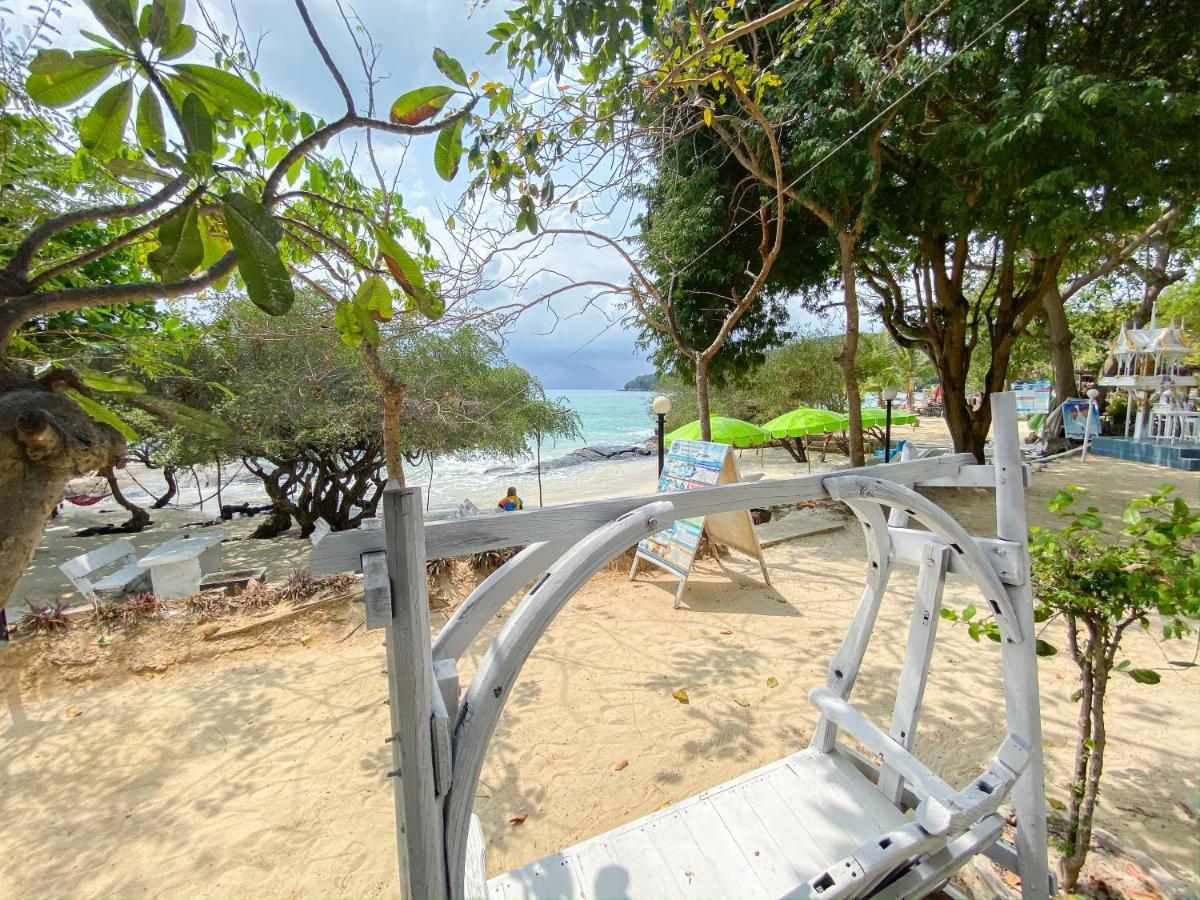 Banthaisangthain Resort Koh Samet Bagian luar foto
